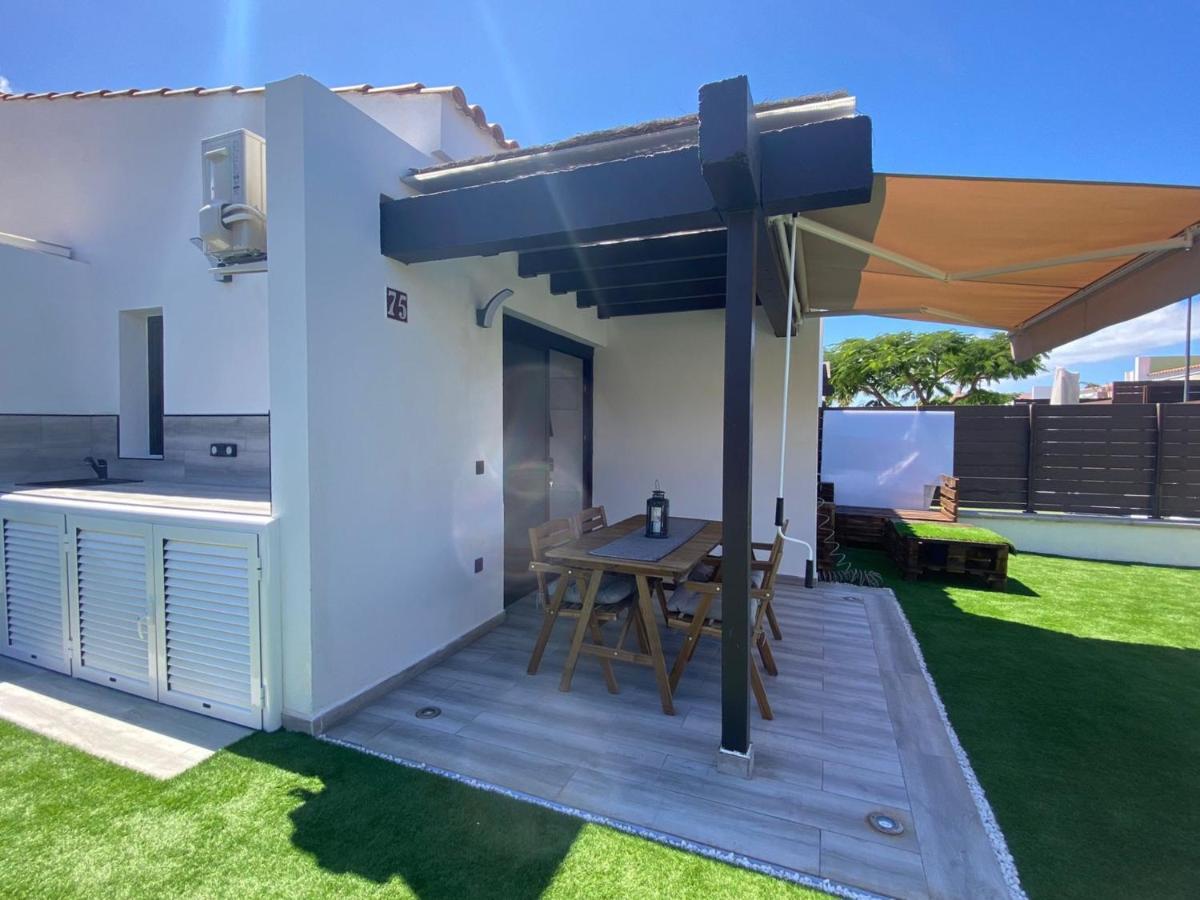 Bungalow Maspalomas Golf Con Jacuzzi, Piscina Y Jardin ซานบาร์โตโลเม ภายนอก รูปภาพ