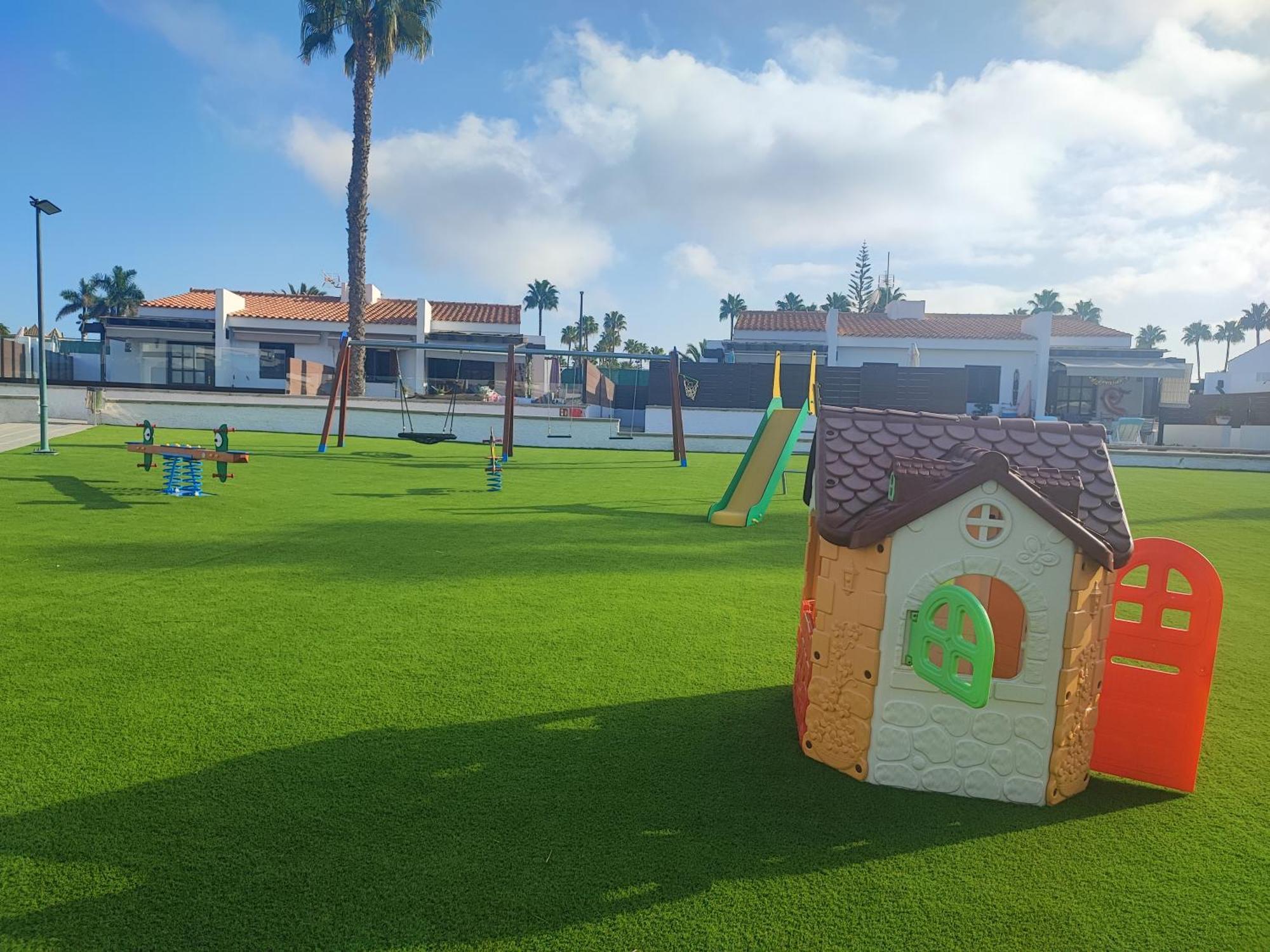 Bungalow Maspalomas Golf Con Jacuzzi, Piscina Y Jardin ซานบาร์โตโลเม ภายนอก รูปภาพ
