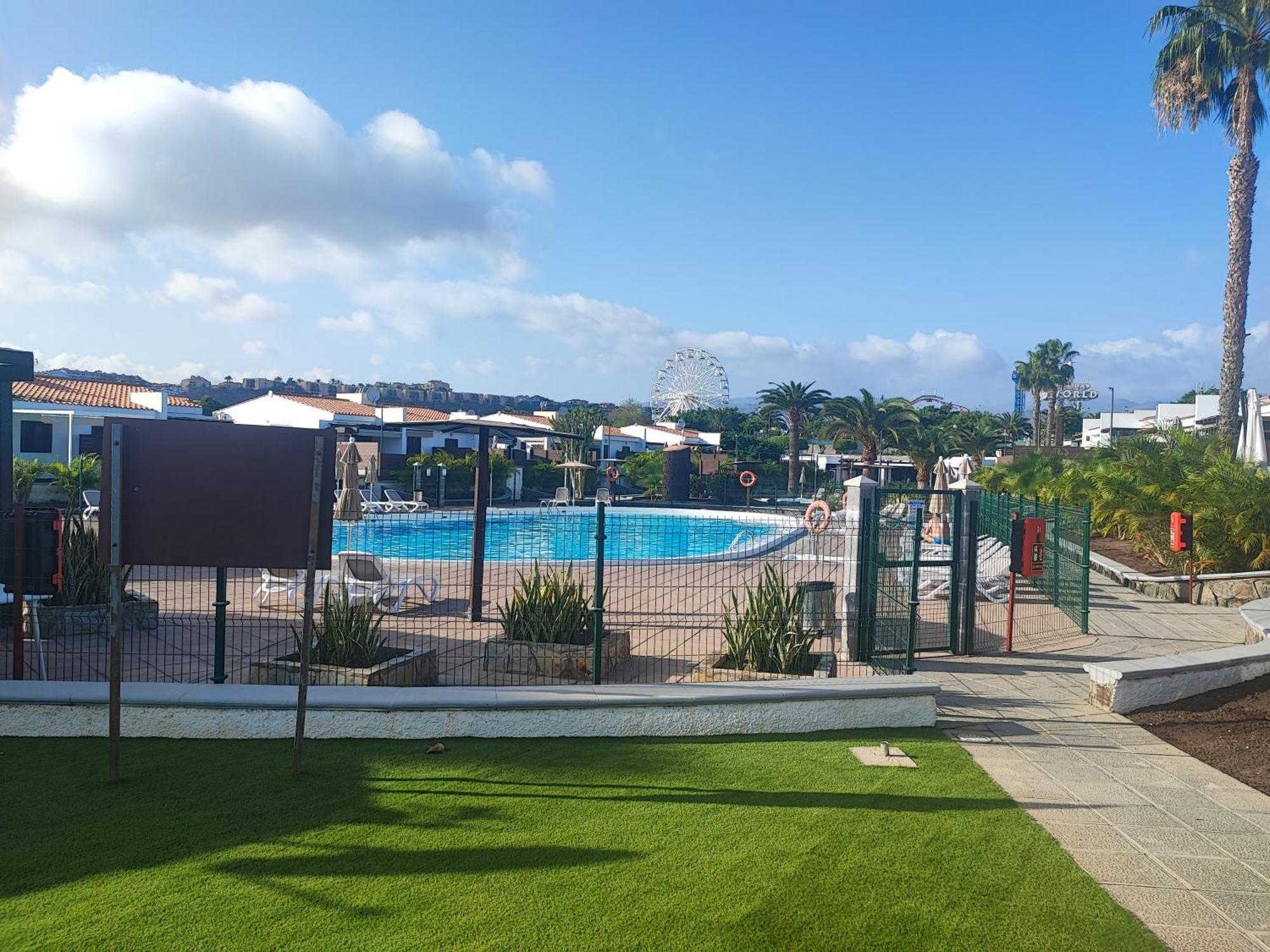 Bungalow Maspalomas Golf Con Jacuzzi, Piscina Y Jardin ซานบาร์โตโลเม ภายนอก รูปภาพ