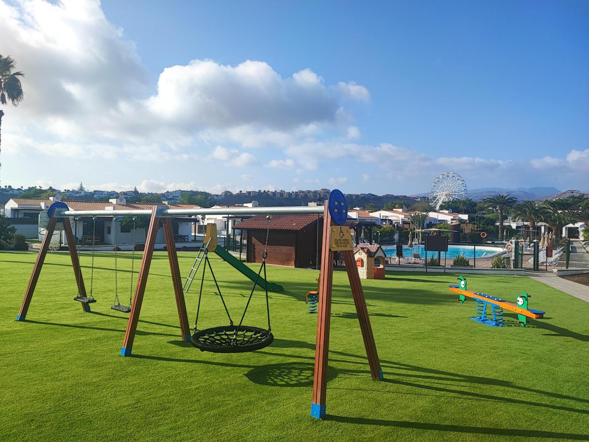Bungalow Maspalomas Golf Con Jacuzzi, Piscina Y Jardin ซานบาร์โตโลเม ภายนอก รูปภาพ