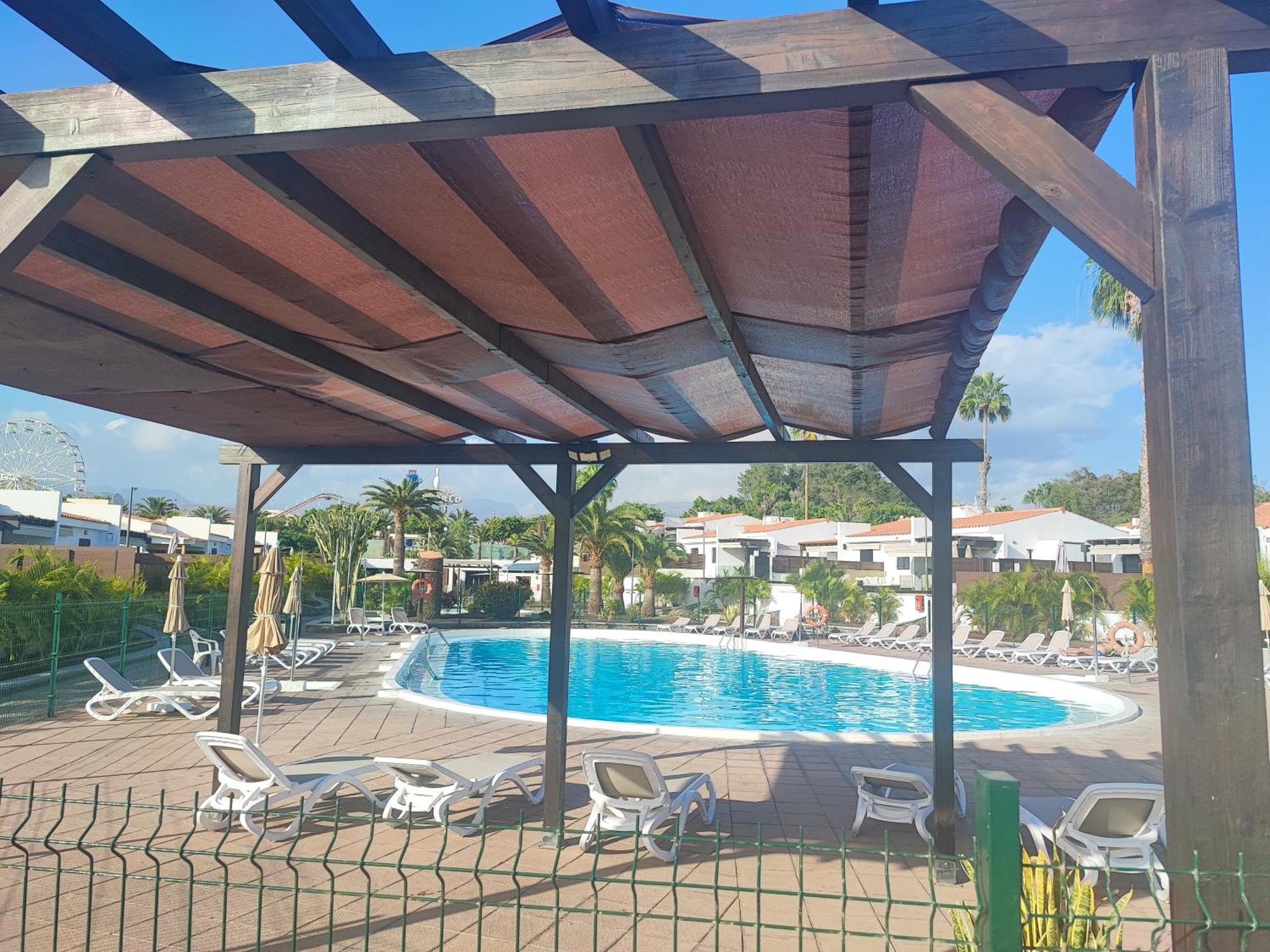 Bungalow Maspalomas Golf Con Jacuzzi, Piscina Y Jardin ซานบาร์โตโลเม ภายนอก รูปภาพ