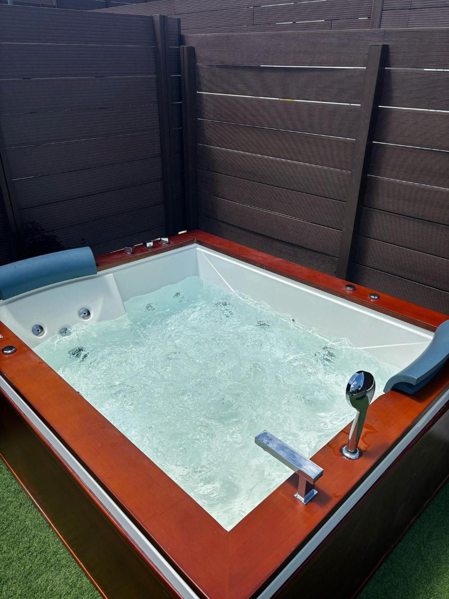 Bungalow Maspalomas Golf Con Jacuzzi, Piscina Y Jardin ซานบาร์โตโลเม ภายนอก รูปภาพ